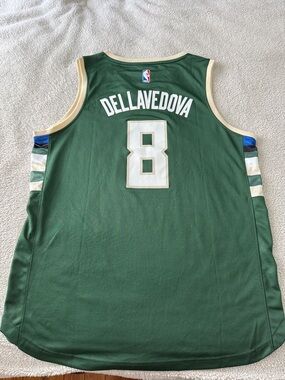 Milwaukee Bucks #8 Matthew Dellavedova NBA Fanatics Home Jersey